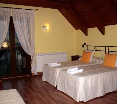 Rural Casa Parda 3* Трамакастилья-де-Тена